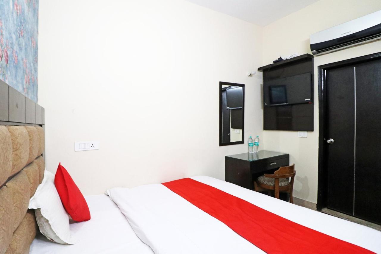 Hotel Westend Holiday Home 5 Mint From Nizamuddin Railway Station Νέο Δελχί Εξωτερικό φωτογραφία