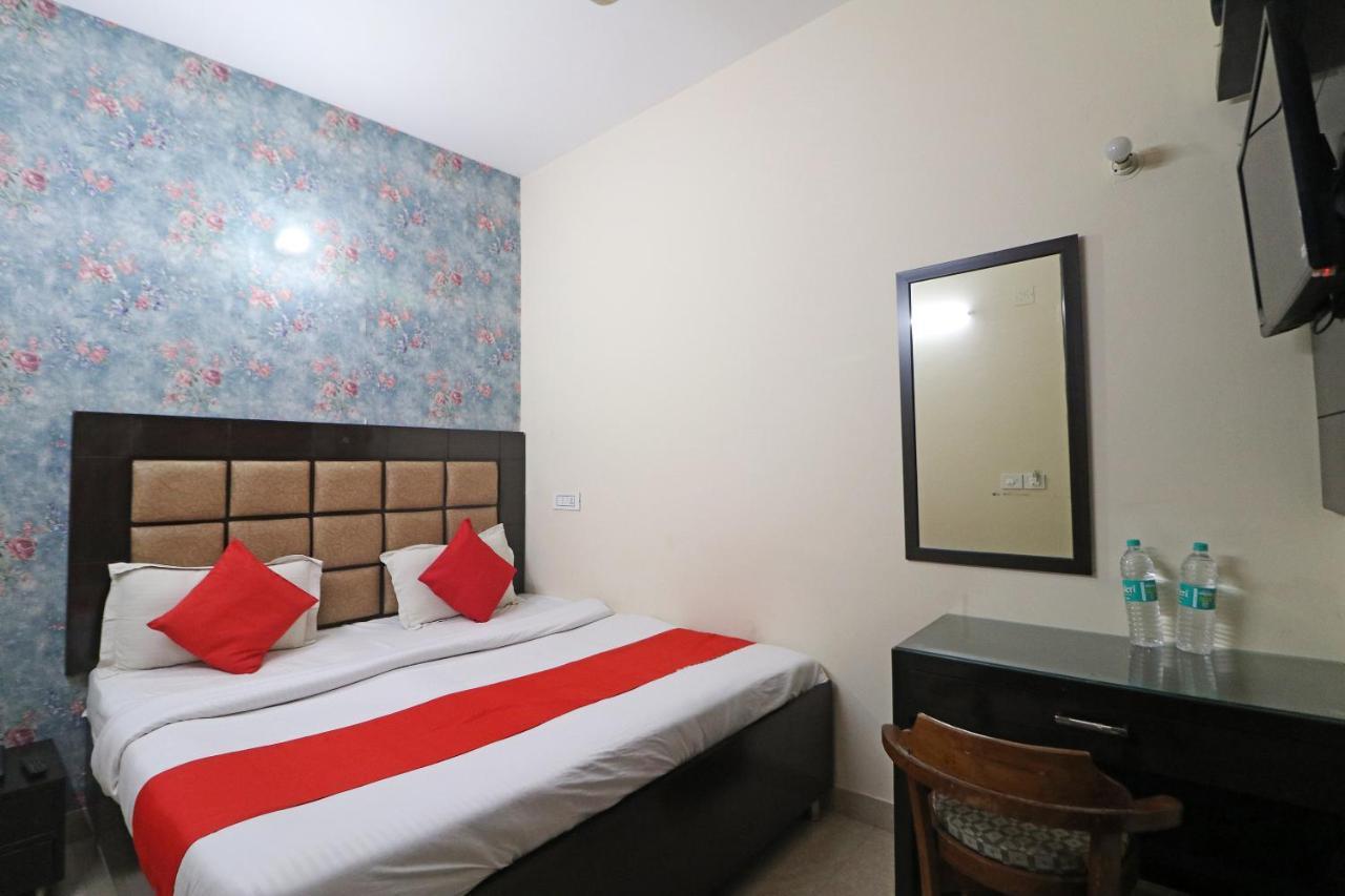 Hotel Westend Holiday Home 5 Mint From Nizamuddin Railway Station Νέο Δελχί Εξωτερικό φωτογραφία